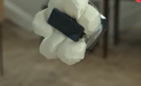 【视频】本田造奇葩手机壳，带6个气囊落地瞬间打开，让手机再也摔不坏